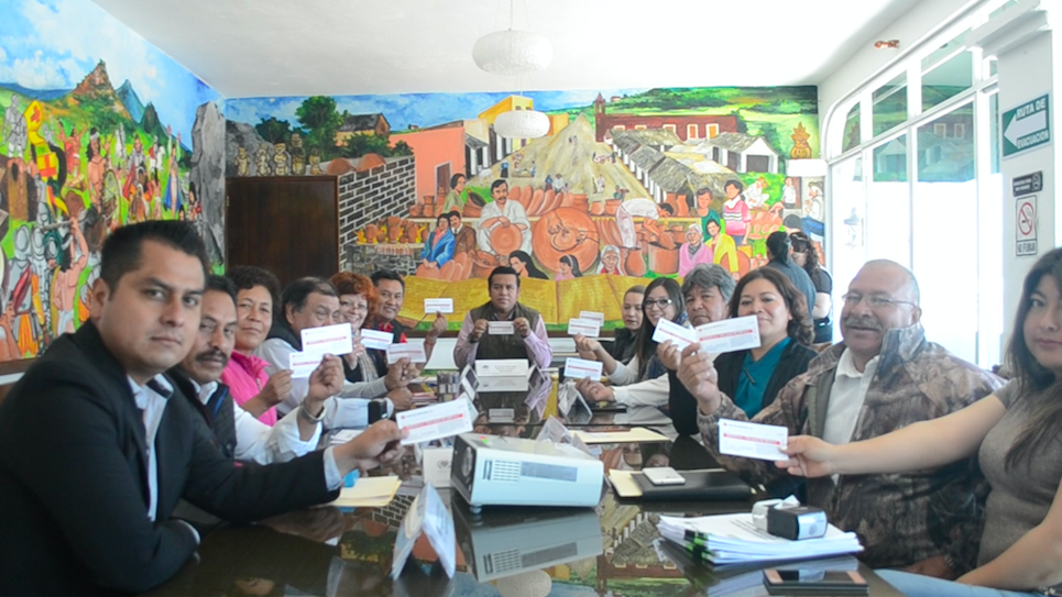 Contribuyen en Tzompantepec con donativos para Cruz Roja
